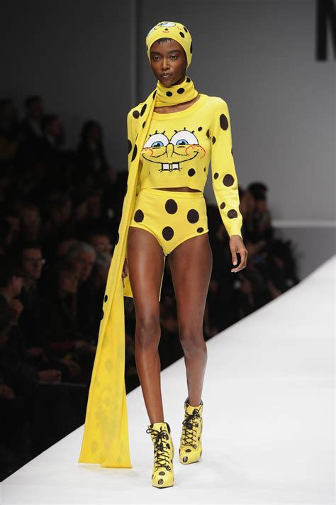 moschino ropa hm